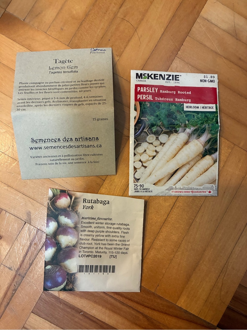 McKenzie Parsley & Assorted Seed Packets - White, Cream, Green